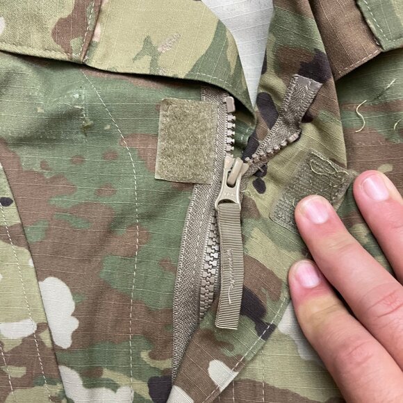 Scorpion OCP Multicam Jacket Medium/Regular NSN:8415-01-623-5528 / - Picture 7 of 11